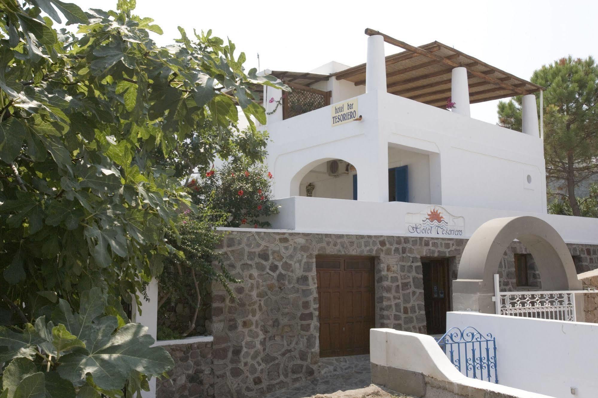 Hotel Tesoriero بانايا المظهر الخارجي الصورة